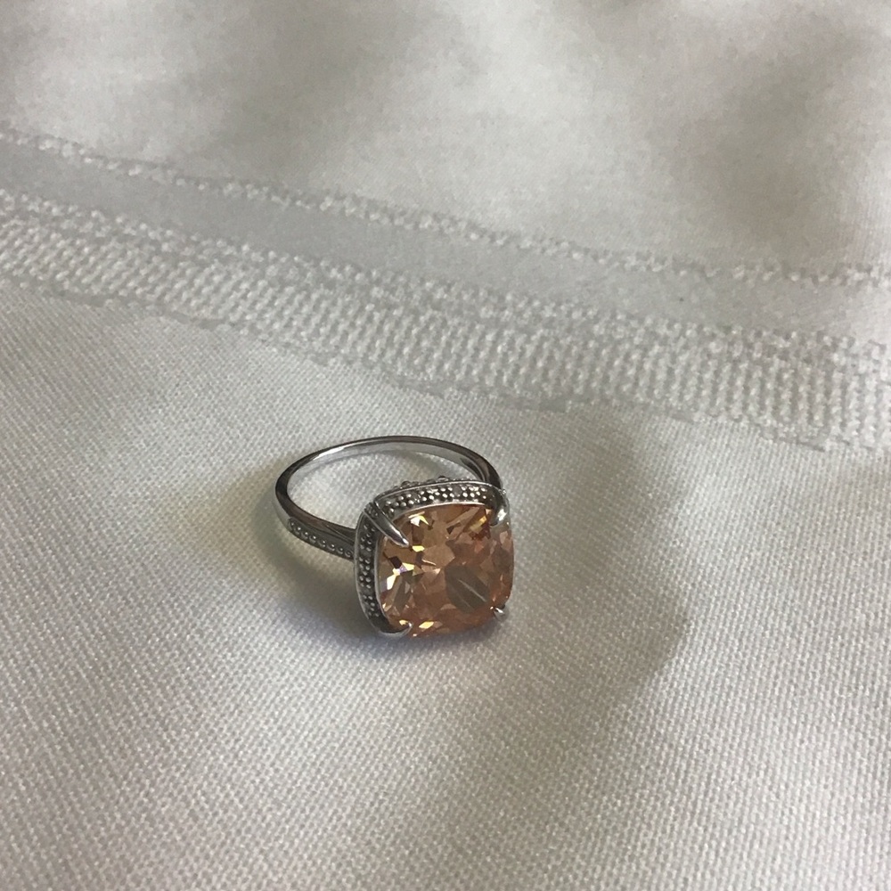 Elegant Sterling Silver and Champagne Color Ring signed NVC 925